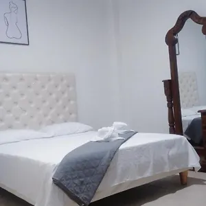  Apartamento Dejate Envolver Por Tu Acogedor Apartamento En El Centro, Listo Para Recibirte